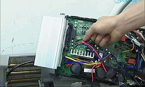 奎屯美的空调电话是多少